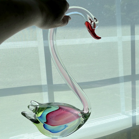 Fifth Avenue Crystal Swan. Vintage, Beautiful Multi-Color. Mid-century - Picture 3 of 17